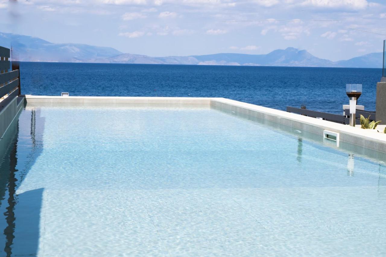 Theros Suites Dhiminio Exterior photo